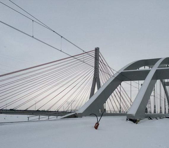 Most kolejowy nad Martwą Wisłą. Fot. PKP PLK S.A.