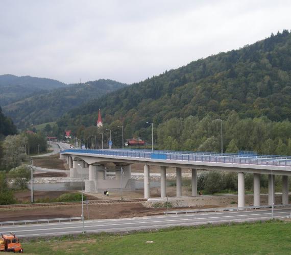 Otwarto most graniczny w Piwnicznej. Fot. GDDKiA