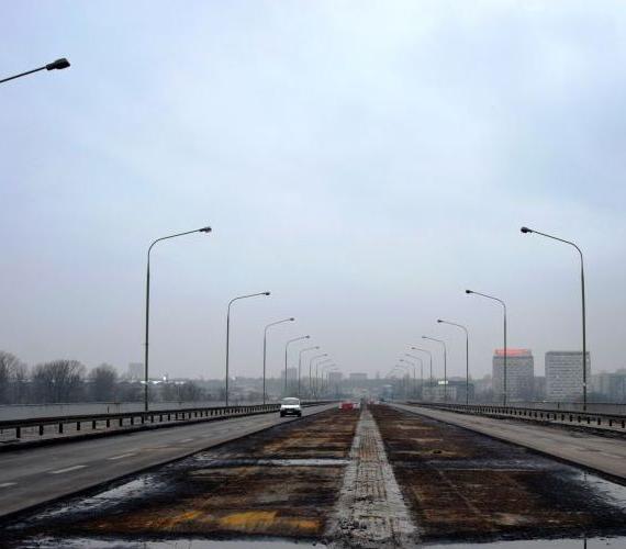 Most Łazienkowski po lutowym pożarze. Fot. ZDM w Warszawie