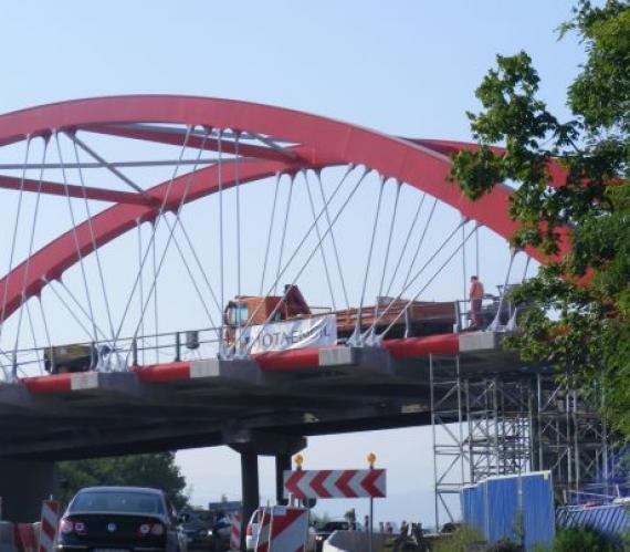 Budowa wiaduktu na Zakopiance w Mogilanach. Fot. inzynieria.com