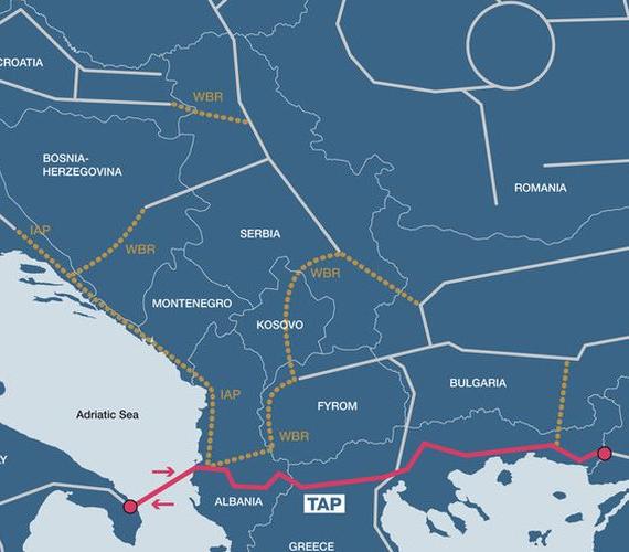 Przebieg planowanego gazociągu TAP oraz m.in. IAP. Fot. www.trans-adriatic-pipeline.com/