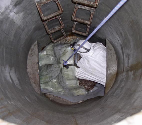 Unsaturated polyester resins in sewer renovation technologies