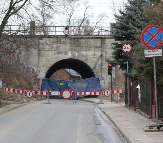 Ruszyła przebudowa wiaduktu przy ul. Zielony Most. Fot.Bogusław Świerzowski/Krakow.pl