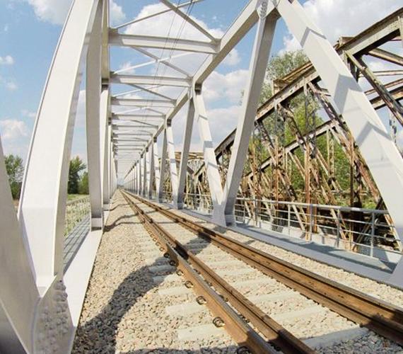 Most na rzece Wisłok na Podkarpaciu