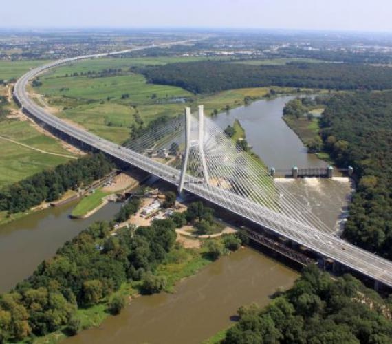Most Rędziński w ciągu AOW. Fot. W Kluczewski (z archiwum GDDKiA o. Wrocław)