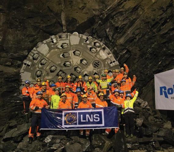 Zakończenie drążenia tunelu wodnego w Norwegii. Fot. Robbins Company