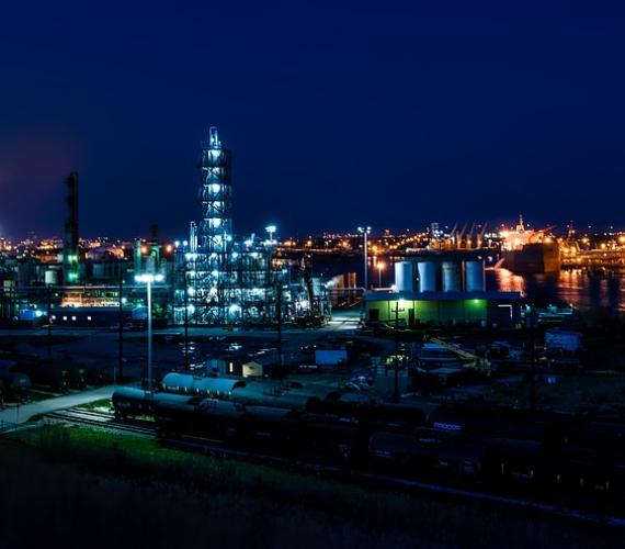 OPEC redukuje wydobycie, po raz pierwszy od 2008 r. /Fot. Pixabay
