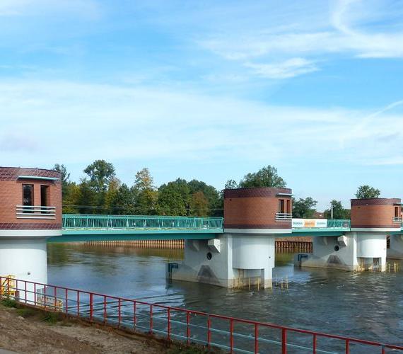 Infrastruktura hydrotechniczna w Lewinie Brzeskim. Fot. MŚ