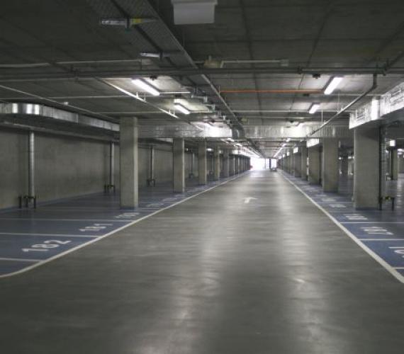 Parking podziemny przy placu Na Groblach. Fot. inzynieria.com