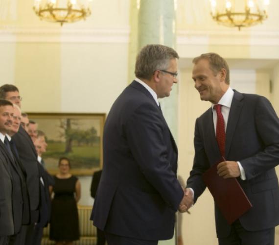 Prezydent Bronisław Komorowski przyjmuje dymisję rządu Donalda Tuska. Fot. KPRM