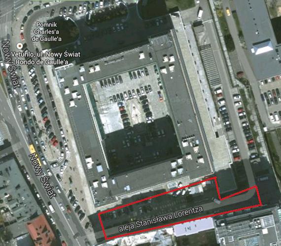 RYS. 1. Teren budowy nowego biurowca Centrum Bankowo-Finansowego [zdjęcie z Google Maps]