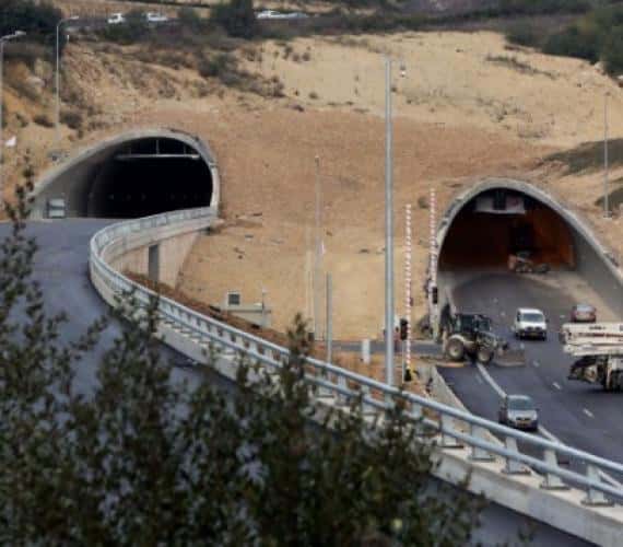 Tunele na trasie pomiędzy Tel Awiwem a Jerozolimą otwarte. Fot. Times of Israel / Yossi Zamir/Flash90
