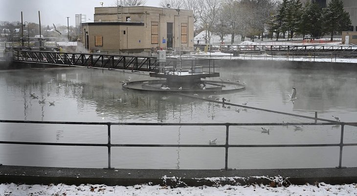 Oczyszczalnia ścieków Bird Island w Buffalo w stanie Nowy Jork, USA. To tutaj będzie miała miejsce gigantyczna modernizacja, która zwiększy przepustowość oczyszczalni do 606 tys. m³/d. Fot. Kaylee Wendt/U.S. Army Corps of Engineer (USACE)