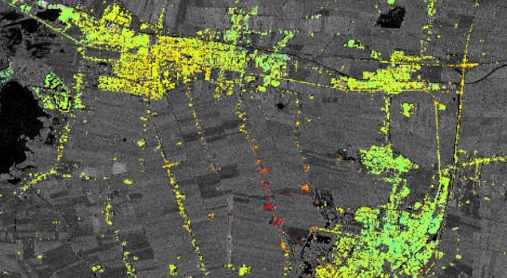 Deformacja powierzchni wywołaną eksploatacją górniczą. Fot. Zdjęcie satelitarne wykonane przez  European Space Agency za pomocą Copernicus