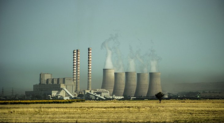 W Bułgarii chcą zbudować drugą elektrownię atomową. Fot. Bojan Spasovski/Shutterstock.com