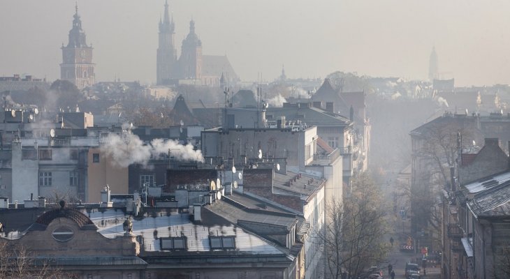 Kraków: do wymiany pieców dopłaci... ArcelorMittal. Fot. Fotohuta/Shutterstock
