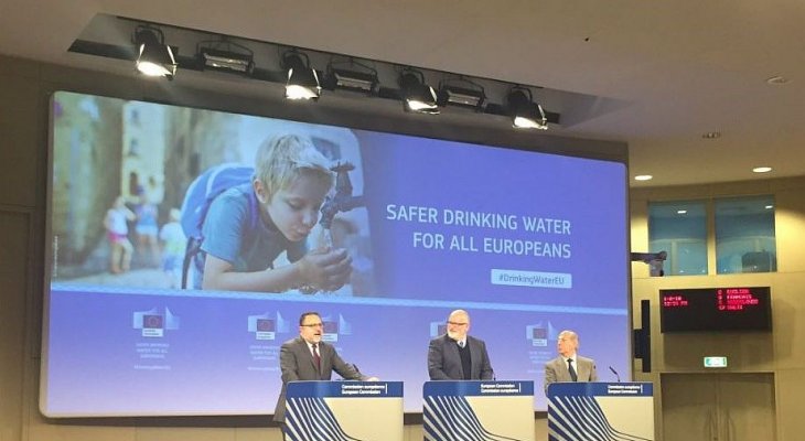 Kranówka bezpieczna w całej UE. Nowa dyrektywa ws. jakości wody. Fot. Twitter.com/KarmenuVella