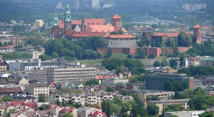 Kraków: kolejne mandaty za spalanie odpadów w domowych kotłach