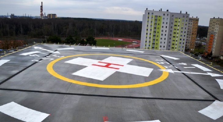 Stalowa Wola: lądowisko na dachu szpitala. Fot. www.stalowowolski.pl