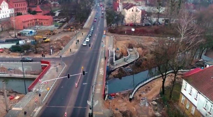 Dron nagrał przebudowy ulic w Olsztynie. Źródło: YouTube