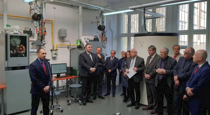 Szczecin: powstało Laboratorium Odnawialnych Źródeł Energii. Fot. ZUT