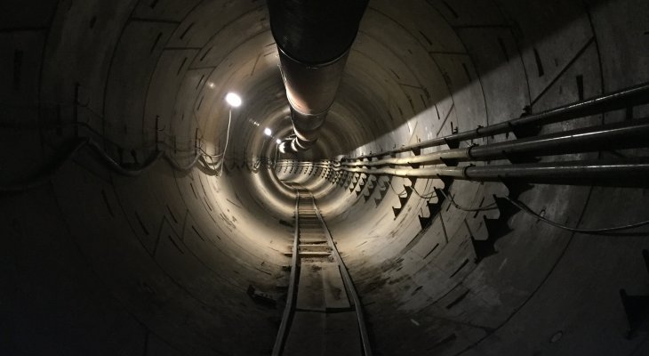 Nie tylko Hyperloop. Musk walczy o tunele Loop w Los Angeles. Fot. The Boring Company