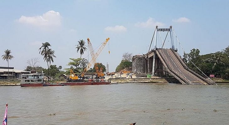 Katastrofa mostu dwa tygodnie po remoncie. Są ofiary śmiertelne. Fot. Wai Lin Aung