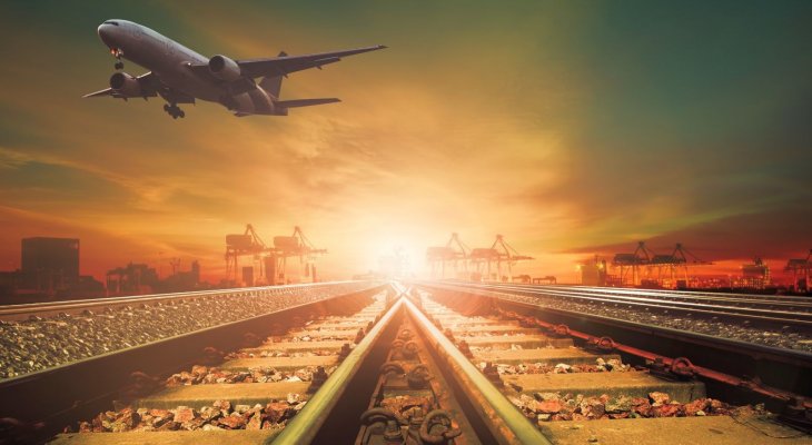 Dwa brytyjskie lotniska połączy kolej dużych prędkości . Źródło: stockphoto mania/Shutterstock
