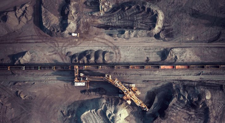 Brytyjska spółka Tamar chce kupić kopalnię i wykorzystać ją do eksploatacji złoża, na które koncesję ma JSW. Fot. Mark Agnor/Shutterstock