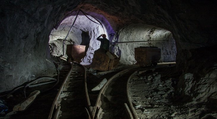 W wyniku katastrofy w KWK Zofiówka zginęło pięciu górników. Fot. deadmeat243 / Shutterstock