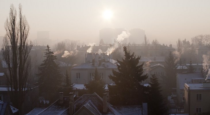 Smog w Warszawie. Fot. studioflara / Adobe Stock