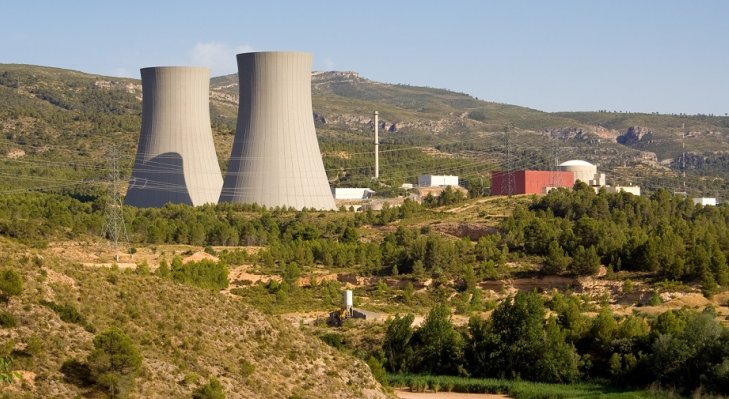 Elektrownie atomowe w Hiszpanii mogą działać jedynie do 2036 r. Fot. zothen / Adobe Stock