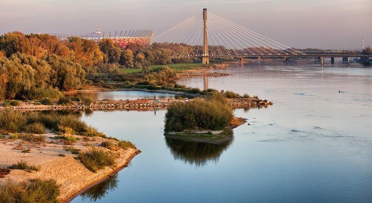 Rzeka Wisła w Warszawie. Fot. Artur Bogacki / Adobe Stock