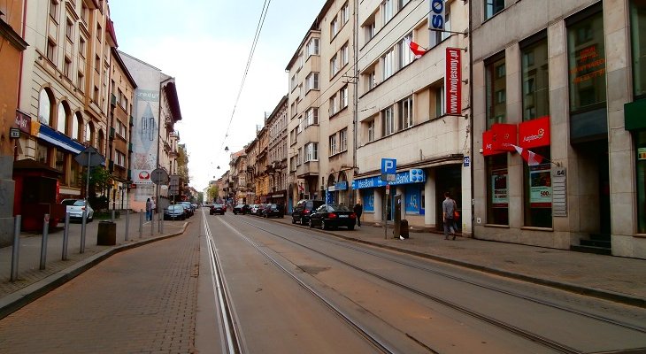 Ulica Karmelicka w Krakowie. Fot. Mach240390 / Wikipedia Commons