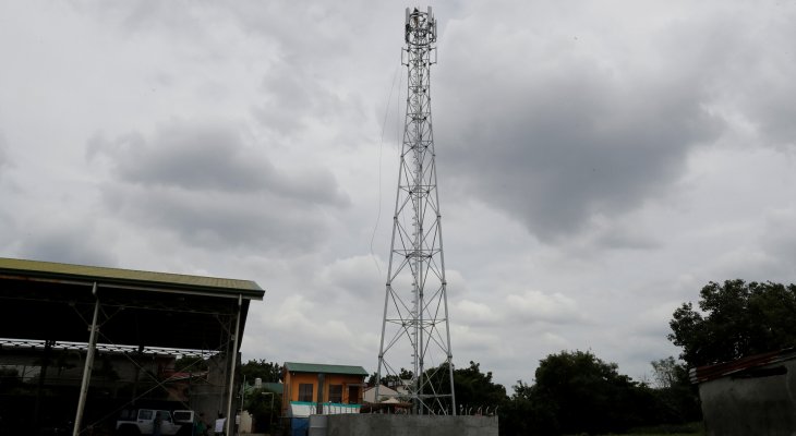 Wieża telekomunikacyjna Fot. Erik De Castro / Reuters