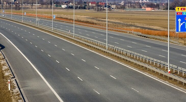 Budowa autostrad w Polsce. Fot. Marek Kosmal/Adobe Stock