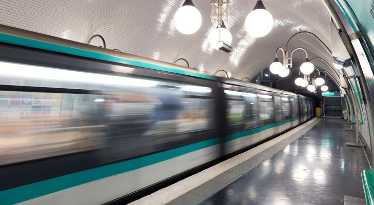 Metro w Paryżu. Fot. AdobeStock / VanderWolf Images
