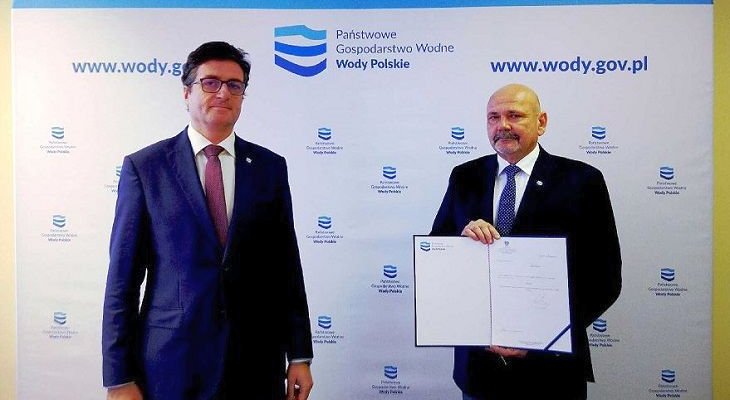 Od lewej: prezes Wód Polskich Przemysław Daca i Robert Chciuk, zastępca prezesa ds. usług wodnych. Fot. Wody Polskie