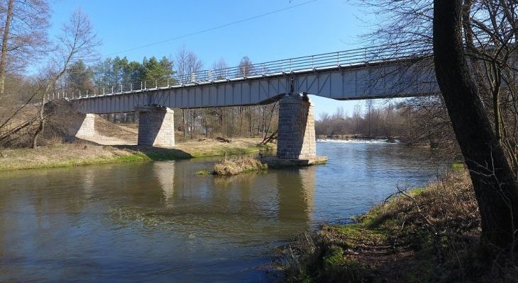 Most kolejowy nad Wartą. Fot. PKP PLK