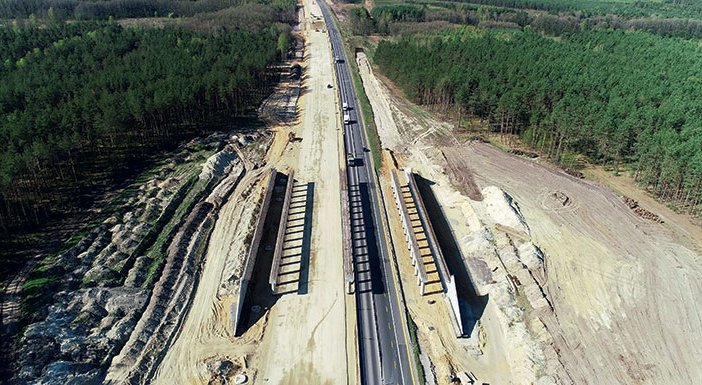 FOT. 1. | Budowa autostrady A1 w woj. śląskim. Fot. GDDKiA
