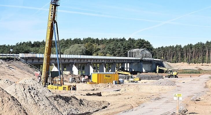 Budowa mostu w Rogalinku. Fot. WZDW w Poznaniu