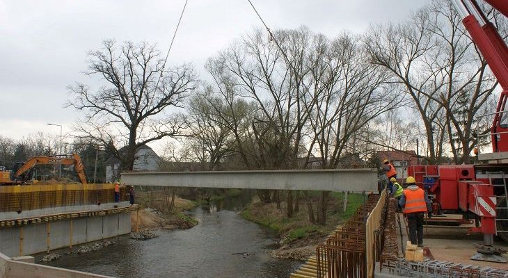 Budowa nowego mostu w Zawadzie. Fot. GDDKiA