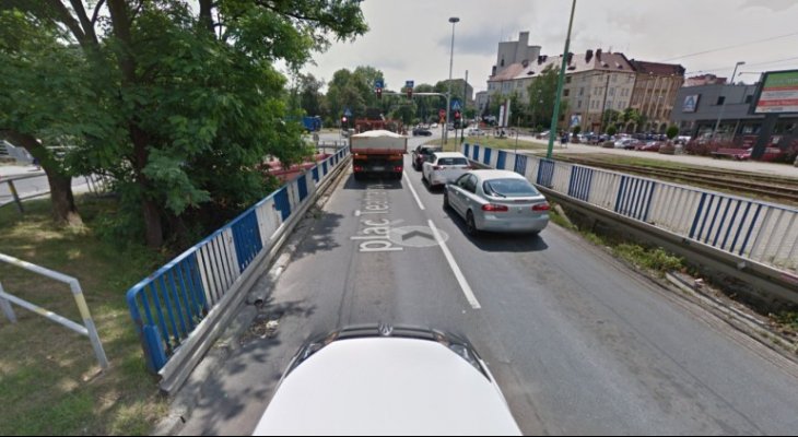 Most nad Bytomianką w Zabrzu. Fot. Google Maps