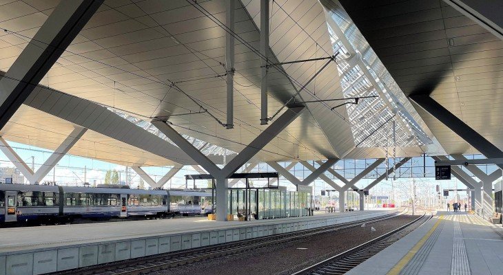 Nowe zadaszenie peronów na stacji Warszawa Zachodnia. Fot. Anna Znajewska-Pawluk/PKP PLK