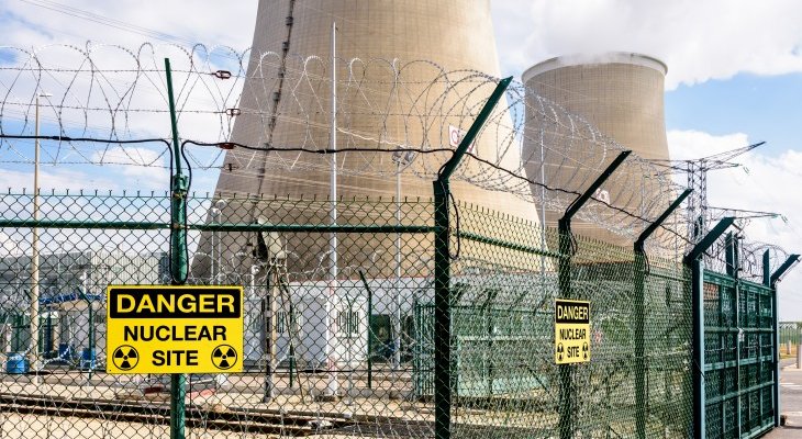 Elektrownia atomowa. Fot. ilustr. Olrat/Adobe Stock
