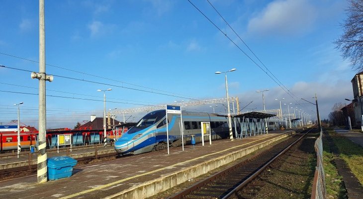 Ogłoszono przetarg na modernizację linii kolejowej od Kielc w stronę Krakowa. Fot. Piotr Hamarnik/PKP PLK