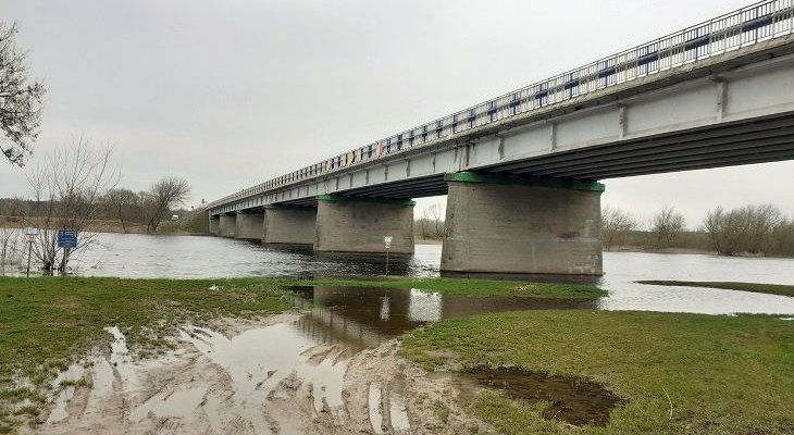 Podlasie. Dotychczasowy most nad Narwią. Fot. GDDKiA
