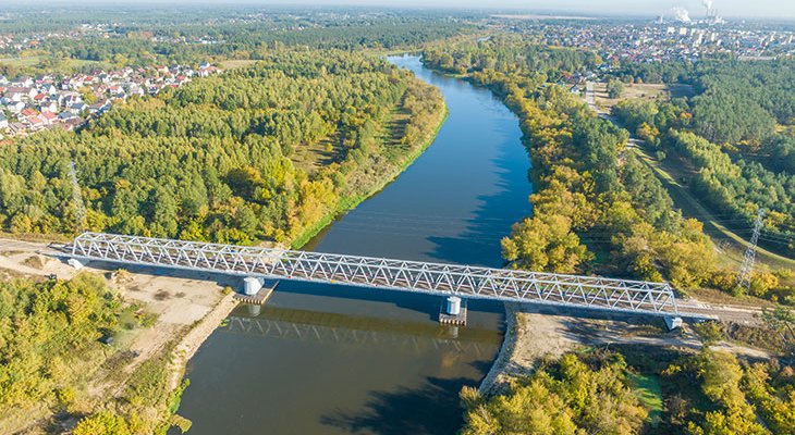 FOT. 1 | Most kolejowy przez Narew na linii Ostrołęka–Chorzele. Fot. Łukasz Bryłowski/PKP PLK