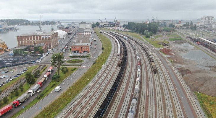 Pociągi towarowe na stacji Gdynia Port. Fot. Szymon Danielek/PKP PLK