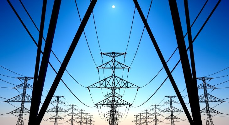 Uruchomiono strategiczną linię elektroenergetyczną 400 kV północ-południe Fot. ilustr. Dabarti/Adobe Stock